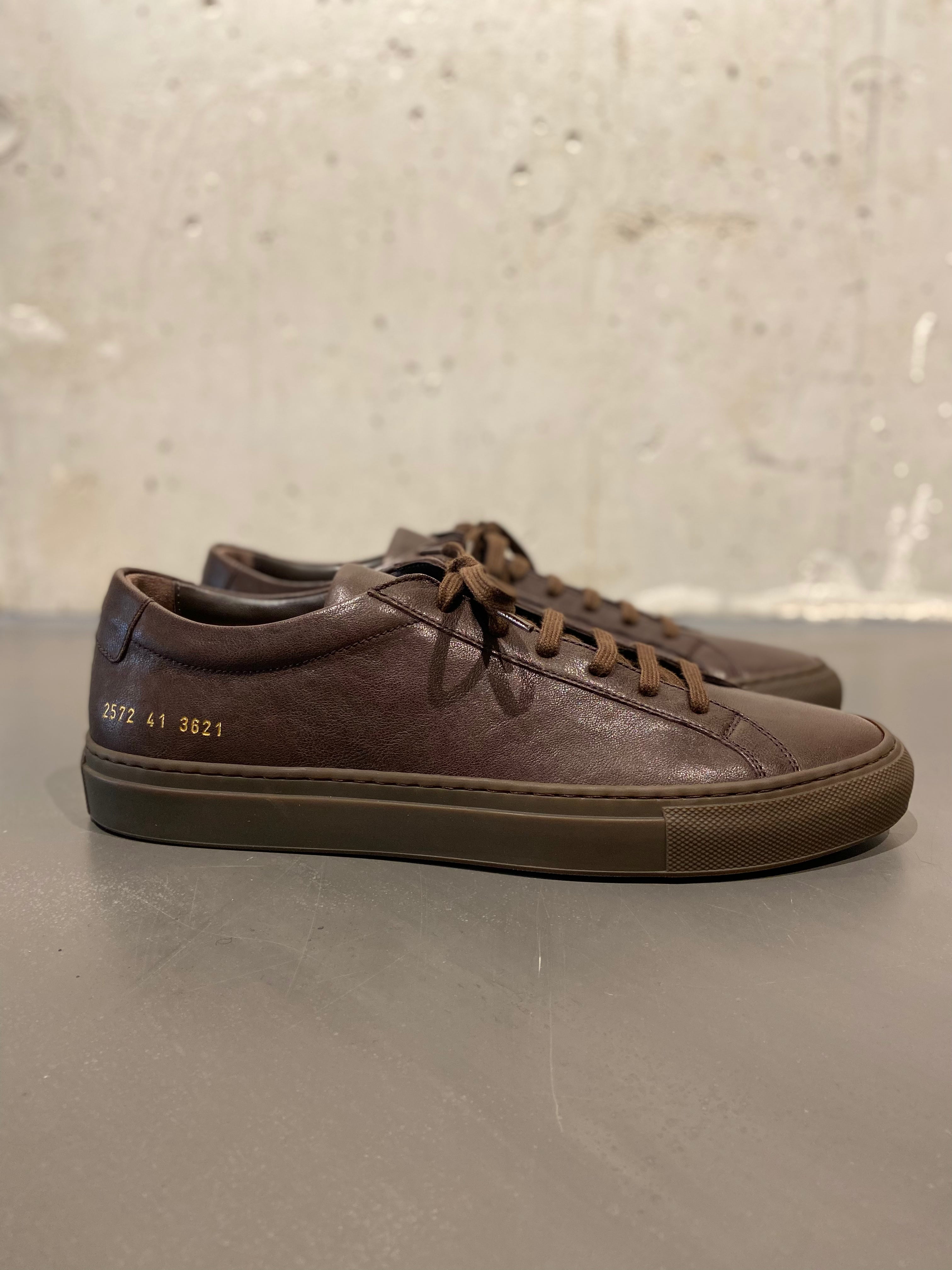 【美品】COMMON PROJECTS レザースニーカー　約25.5cm　茶色 COMMON PROJECTS 2572 ACHILLES LOW PREMIUM BROWN – Daniele Dentici Men