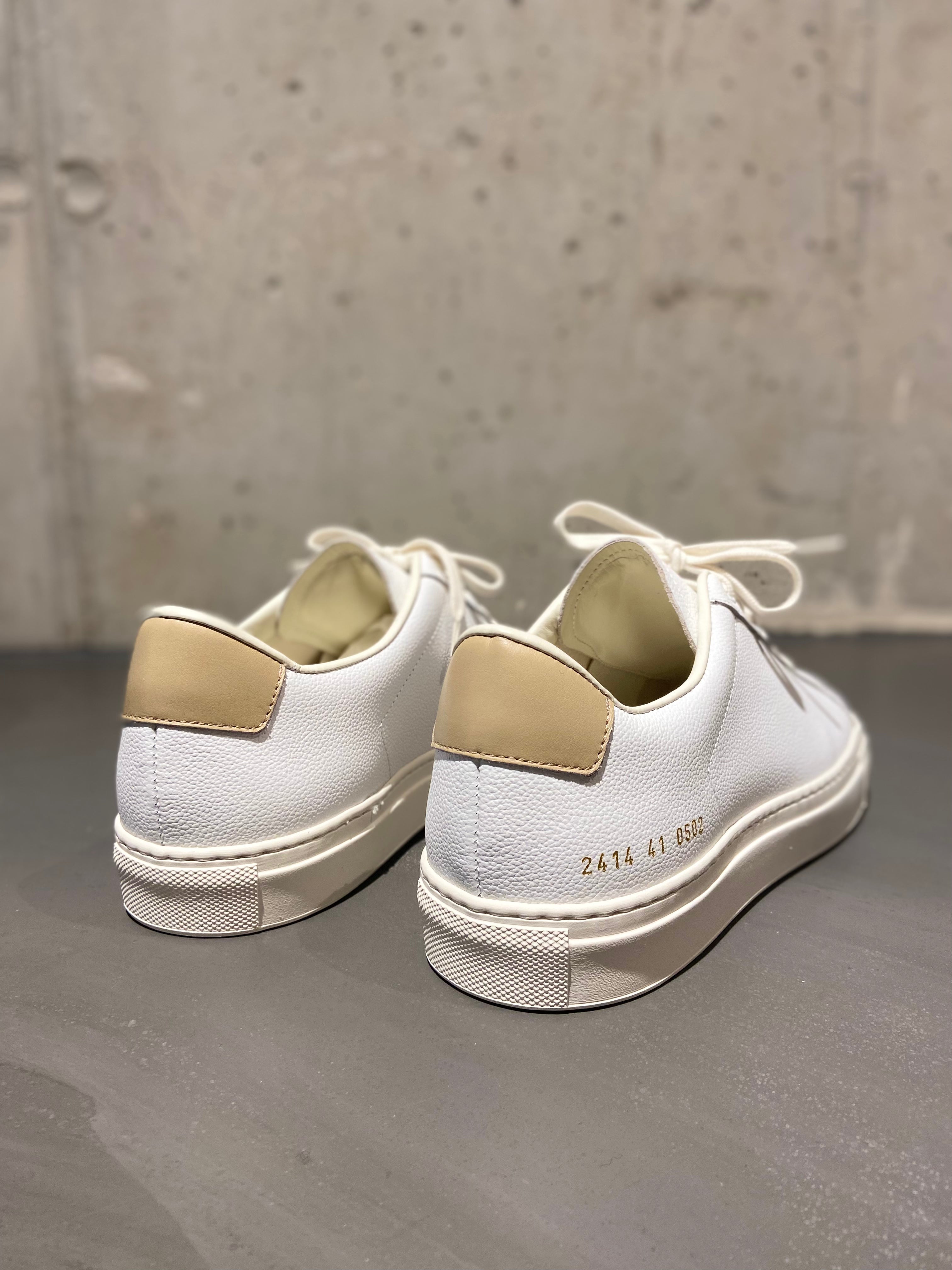 COMMON PROJECTS 2414 RETRO BUMPY WHITE/TAN – Daniele Dentici Men